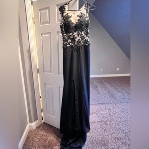 Black and nude prom/formal dress